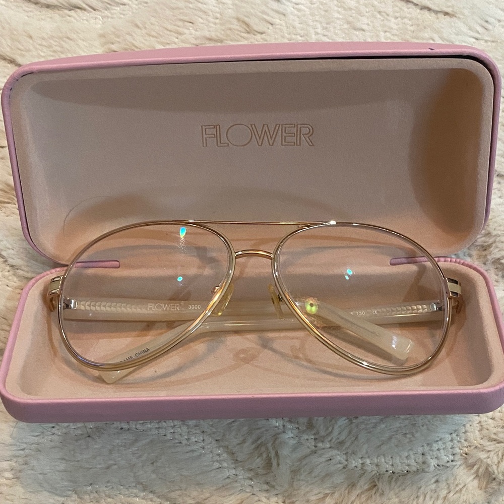 Flower Gold Aviator Sunglasses with Pink Case